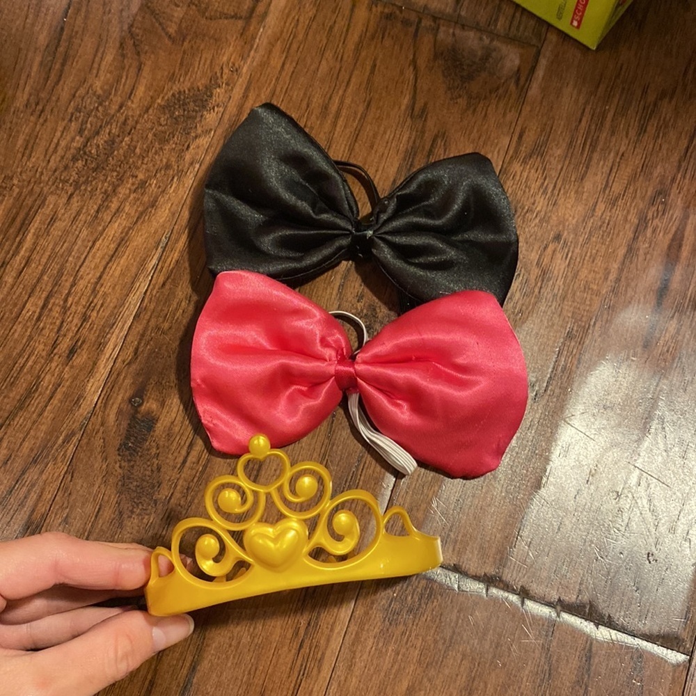 Build-A-Bear bear hair accessories 1 black bow. 1 pink bow. 1 golden tiara crown - Picture 1 of 9